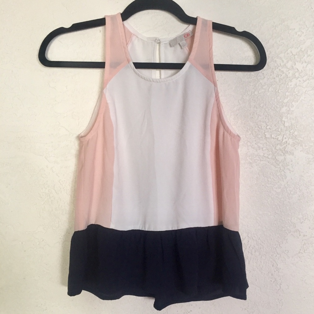 🌿Sheer color block peplum top